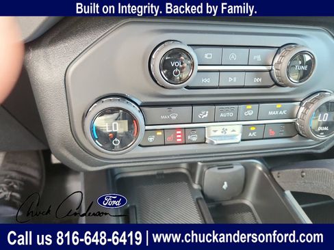 New 2026 Ford Bronco Badlands AWD/4WD image 21
