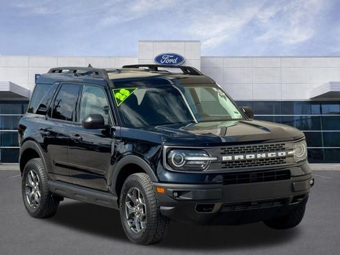 Used 2023 Ford Bronco Sport Badlands AWD/4WD image 2