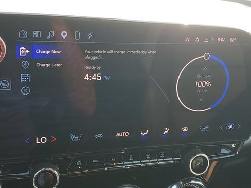 Certified 2024 Chevrolet Blazer EV LT AWD/4WD image 28
