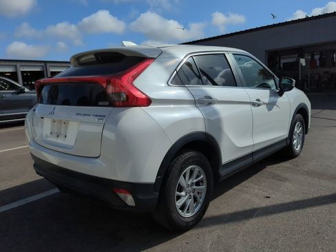 Used 2019 Mitsubishi Eclipse Cross ES image 9