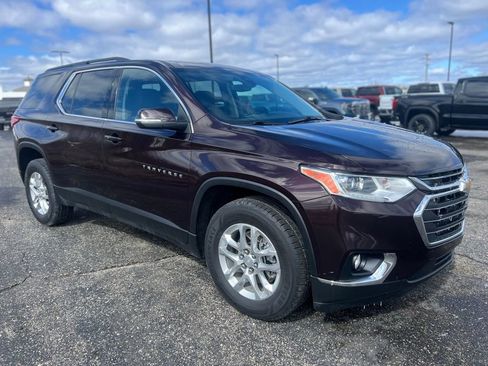 Used 2021 Chevrolet Traverse LT image 9