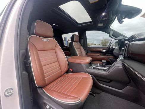 Used 2023 GMC Sierra 1500 Denali Ultimate image 29