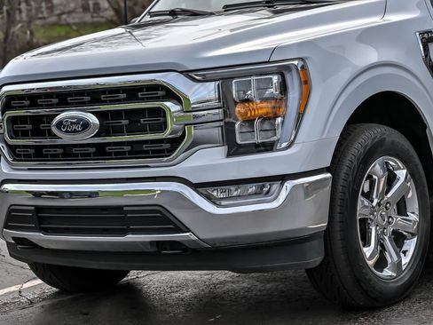 Certified 2023 Ford F150 XLT w/ Equipment Group 302A High image 6