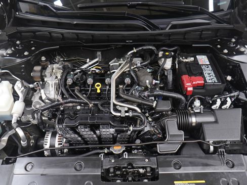 Used 2023 Nissan Altima 2.5 SV w/ SV Premium Package image 30