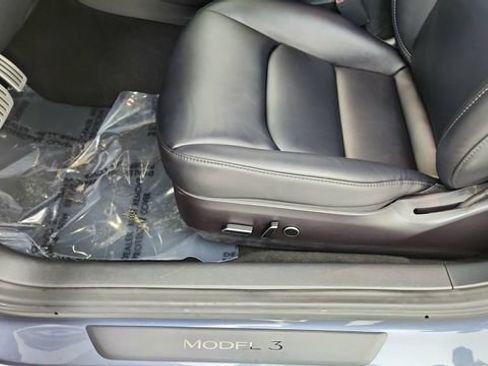 Used 2023 Tesla Model 3 Performance image 33