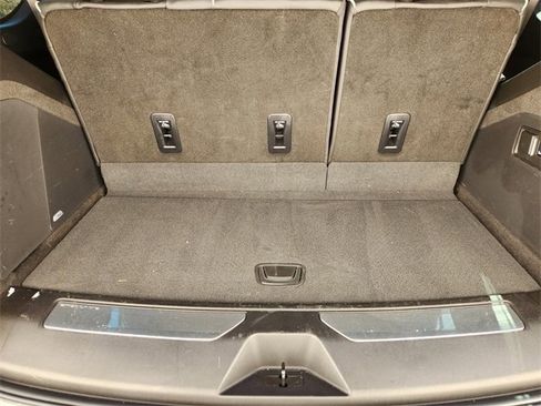 Used 2025 Cadillac Escalade Sport Platinum image 31