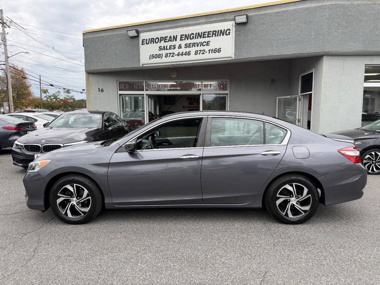 Used 2016 Honda Accord LX image 4