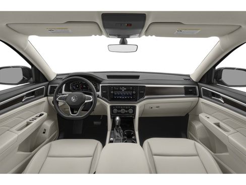 Used 2023 Volkswagen Atlas SE w/ Panoramic Sunroof Package FWD image 5