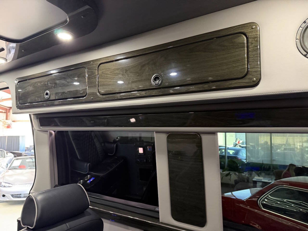 Used 2017 Mercedes-Benz Sprinter 2500 w/ Active Safety Plus Package image 18