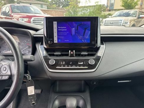 Used 2024 Toyota Corolla LE FWD image 28