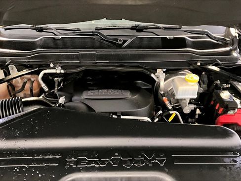 Used 2019 RAM 2500 Limited image 30