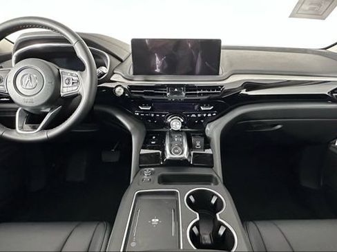 Used 2026 Acura MDX SH-AWD image 24