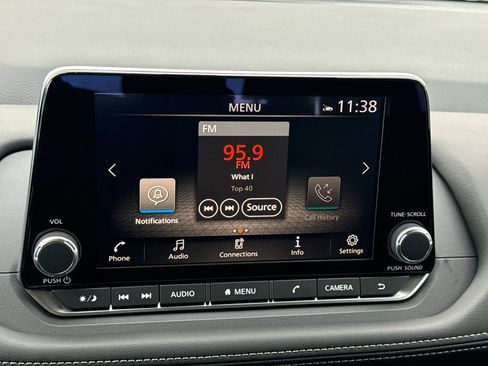 New 2026 Nissan Rogue SV AWD/4WD image 17
