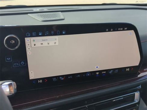 Certified 2024 Chevrolet Traverse RS w/ LPO, Floor Liner Package image 14