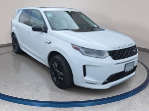 Used 2025 Land Rover Discovery Sport S image 4
