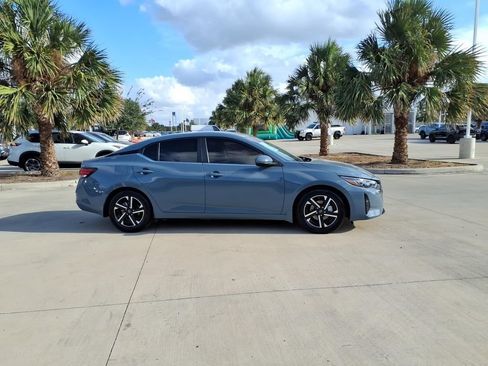 Used 2024 Nissan Sentra SV w/ All-Weather Package FWD image 6