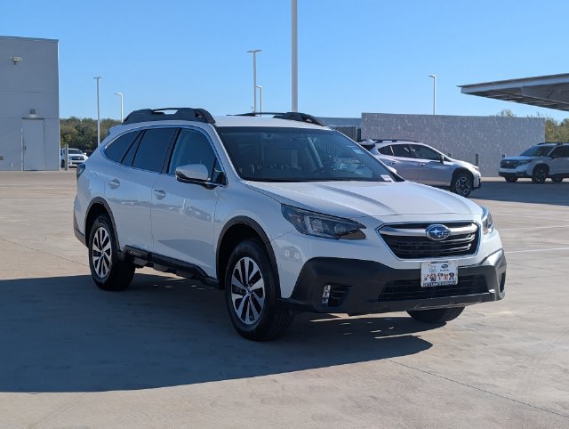 Used 2022 Subaru Outback Premium AWD/4WD image 7
