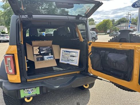 Used 2021 Ford Bronco First Edition AWD/4WD image 22