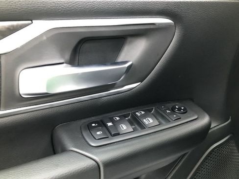 Used 2021 RAM 1500 Big Horn image 13