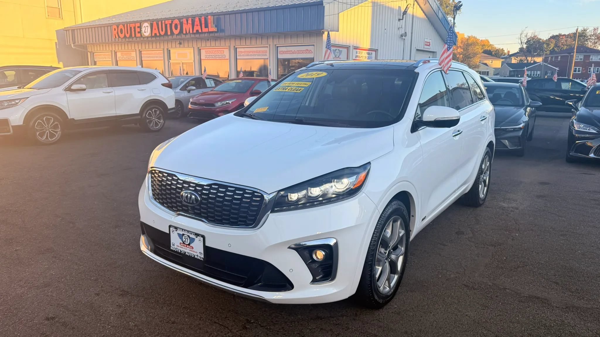 Used 2019 Kia Sorento SX w/ SX Touring Package AWD/4WD image 4