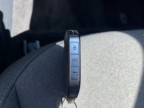 Used 2025 Kia K4 LXS image 21