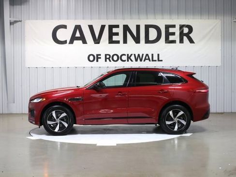 Used 2024 Jaguar F-PACE R-Dynamic S image 4