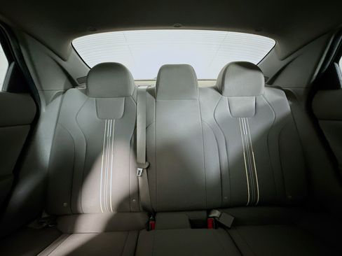 Used 2022 Hyundai Elantra SEL w/ Convenience Package image 30