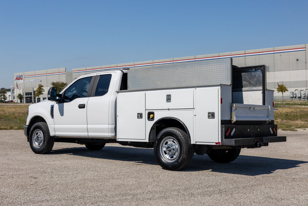 Used 2020 Ford F350 XL w/ Power Equipment Group RWD image 5