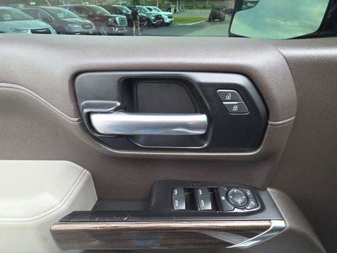 Used 2019 Chevrolet Silverado 1500 RST AWD/4WD image 15
