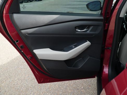 Used 2025 Honda Accord SE image 18