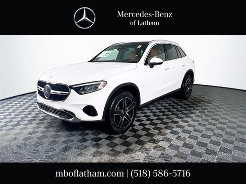 New 2026 Mercedes-Benz GLC 300 GLC 300 image 1