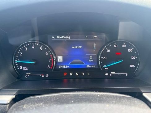 Used 2022 Ford Explorer XLT w/ Equipment Group 202A RWD image 10