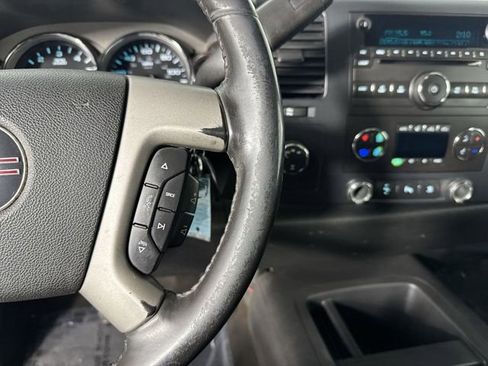 Used 2009 GMC Sierra 1500 SLE w/ Power Pack Plus AWD/4WD image 13