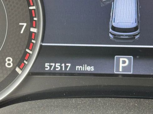 Used 2022 Nissan Armada Platinum w/ Captain's Chairs Package image 17