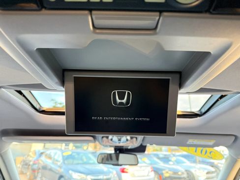 Used 2017 Honda Pilot Elite image 28