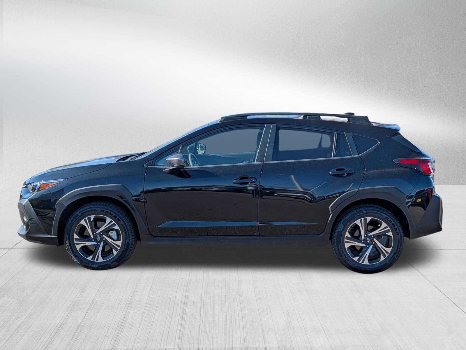 Used 2024 Subaru Crosstrek 2.0i Premium AWD/4WD image 4