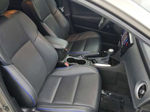 Used 2018 Toyota Corolla XSE image 24