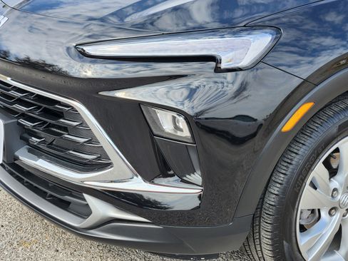 Certified 2024 Buick Encore GX Preferred w/ Comfort Package image 26