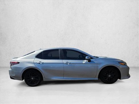 Used 2023 Toyota Camry LE FWD image 3