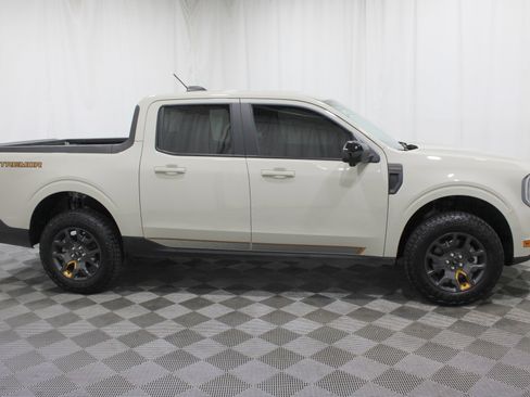Used 2025 Ford Maverick Tremor AWD/4WD image 27