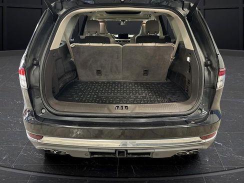 Used 2020 Lincoln Aviator Reserve w/ Equipment Group 202A image 16