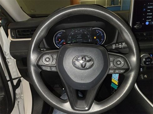 Used 2024 Toyota RAV4 LE image 14