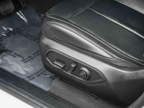 Used 2022 Jeep Grand Cherokee Limited 4xe AWD/4WD image 29