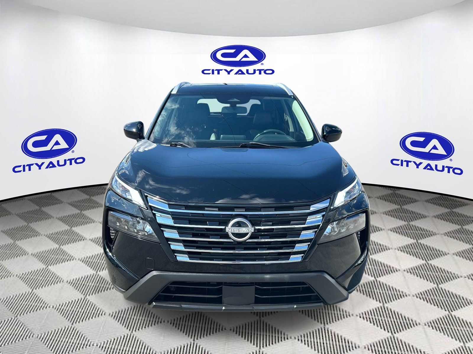 Used 2024 Nissan Rogue SV w/ SV Premium Package FWD image 10