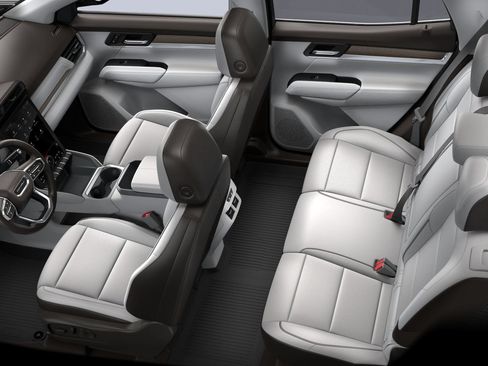 New 2026 GMC Terrain Denali w/ LPO, Floor Liner Package AWD/4WD image 31