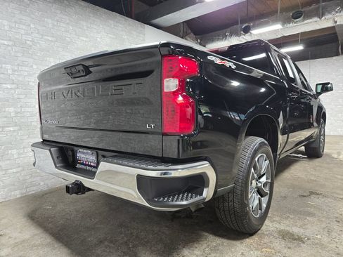 Used 2023 Chevrolet Silverado 1500 LT AWD/4WD image 38