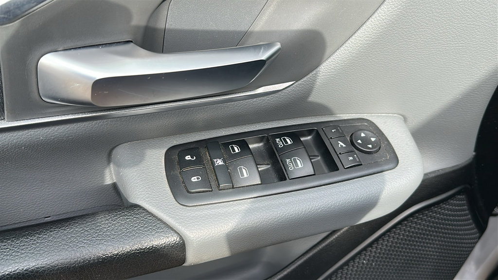 Used 2019 RAM 1500 Big Horn AWD/4WD image 6