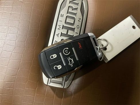 Certified 2019 RAM 2500 Limited w/ Cold Weather Group image 21