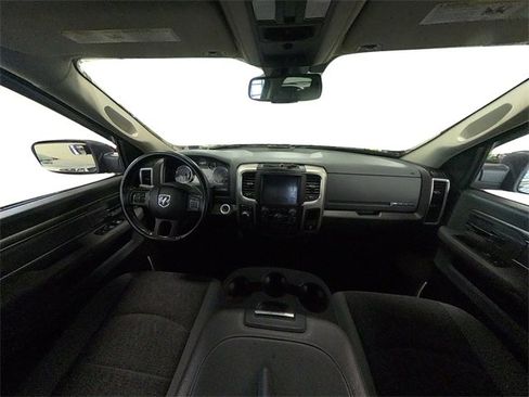 Used 2019 RAM 1500 Big Horn image 32