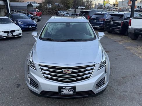 Used 2017 Cadillac XT5 Luxury w/ Driver Awareness Package image 11